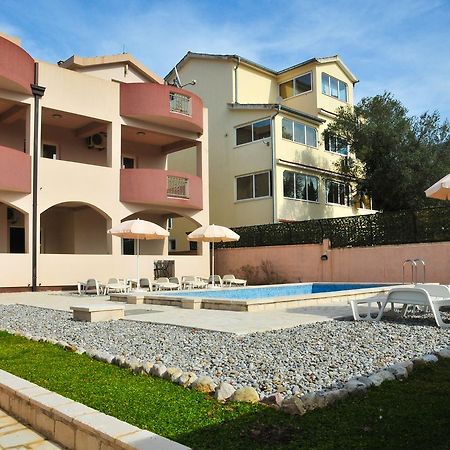Apartmani Bulajic Tivat Buitenkant foto