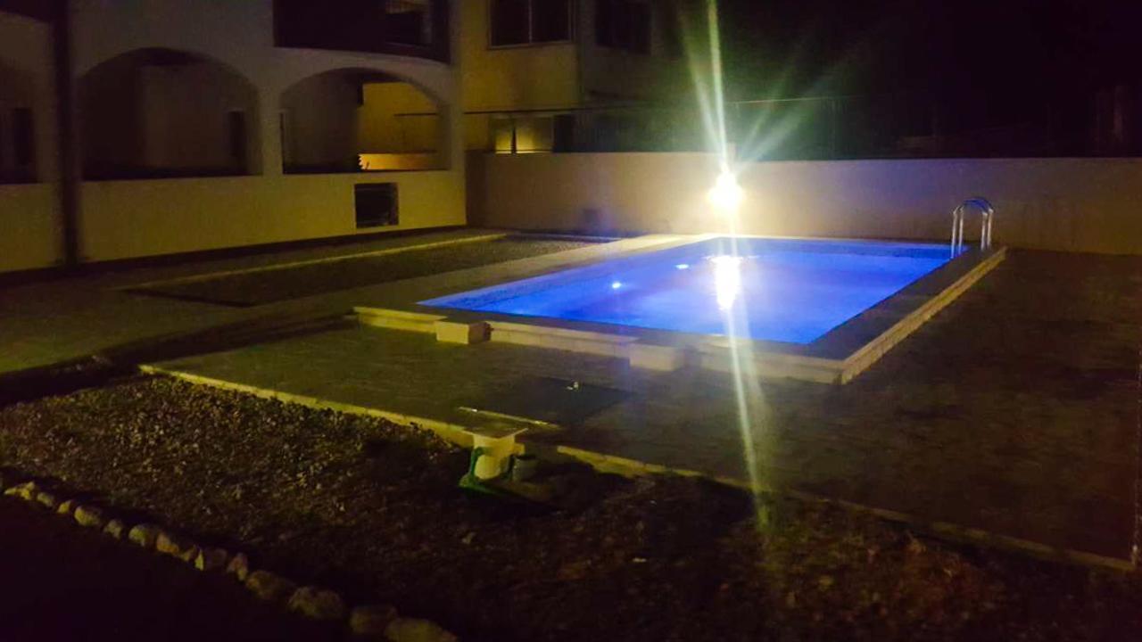 Apartmani Bulajic Tivat Buitenkant foto