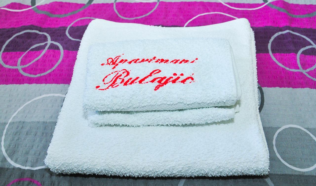 Apartmani Bulajic Tivat Buitenkant foto