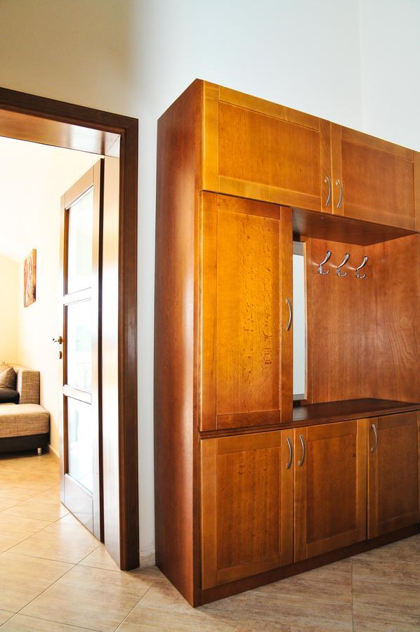Apartmani Bulajic Tivat Buitenkant foto